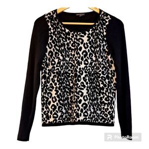 Club Monaco Leopard Print Career Core Lightweight Sweater Soft/Comfy Size Small